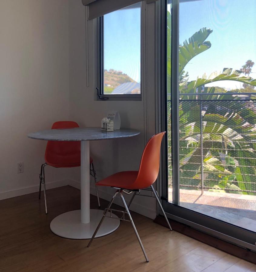 The M Malibu Motel Bagian luar foto